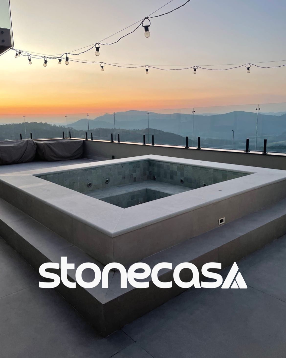 Pedra Hijau | Piscinas e Áreas Submersas Stone Casa® — Pedras Naturais Eco-Friendly Pedra Hijau — Piscinas e Áreas Submersas Stone Casa® eco-friendly